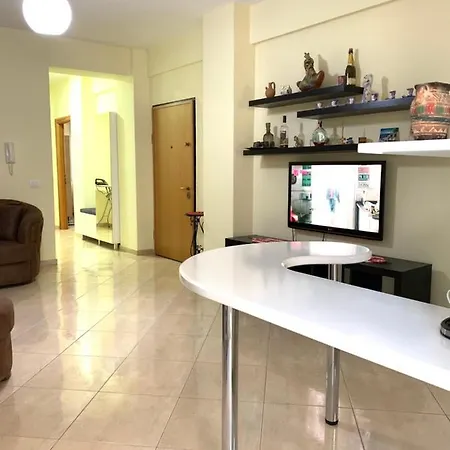 Elisenko Apartment *