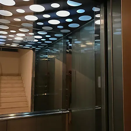 Elisenko Apartment *